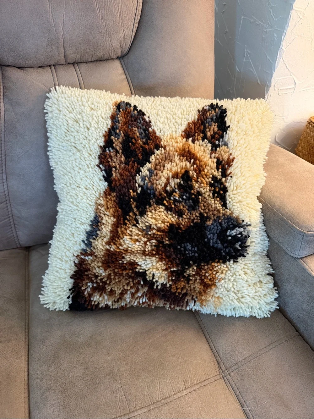 Cream German Shepherd Latch Hook Pillow - Cozy Home Accent - Handmade